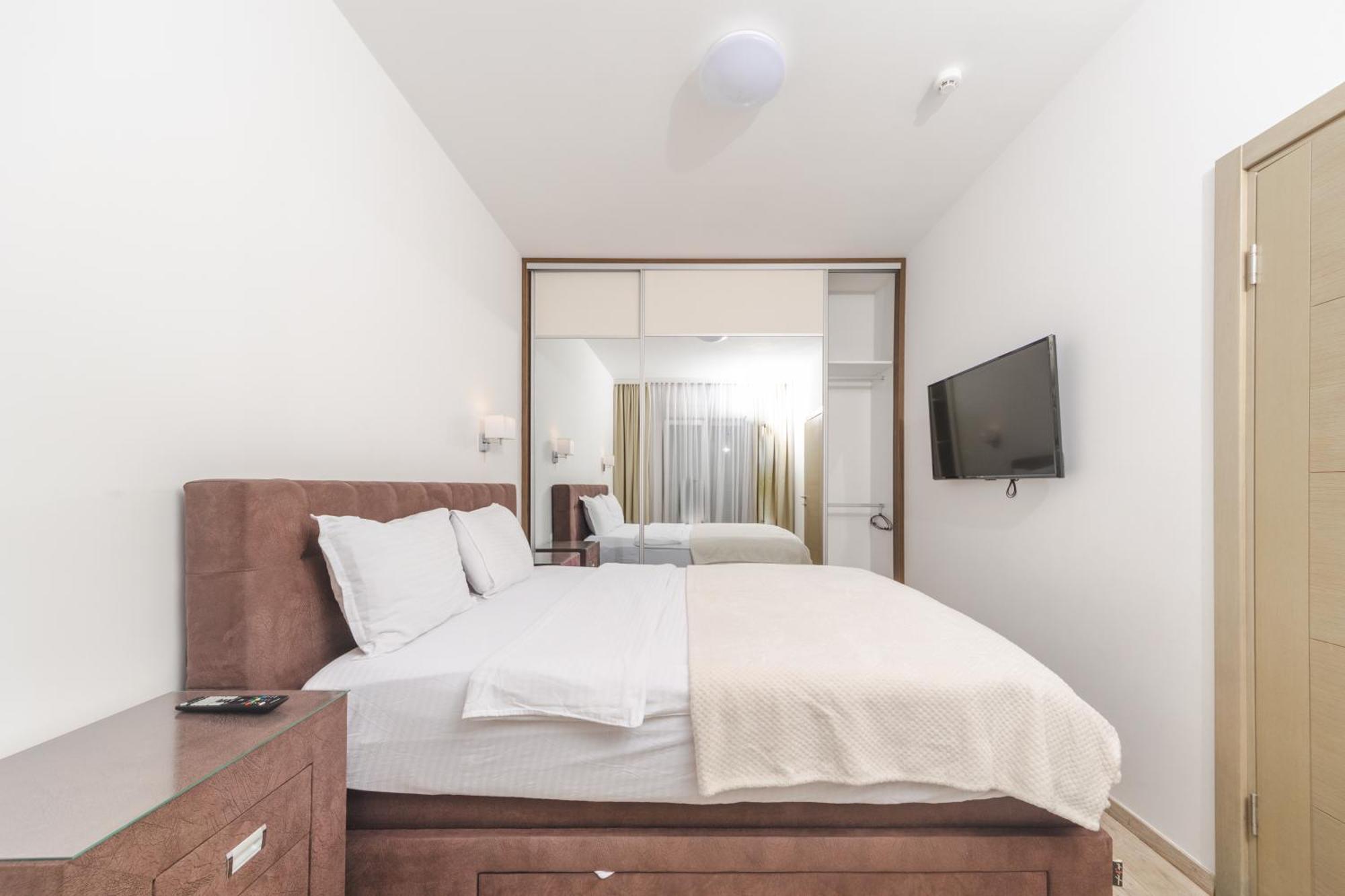 Hotel 219 Будва Экстерьер фото